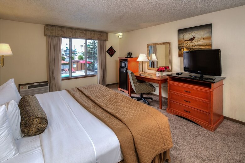 Hotel Foothills Inn
