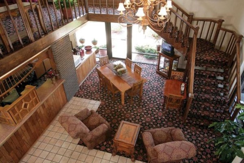 Hotel Foothills Inn