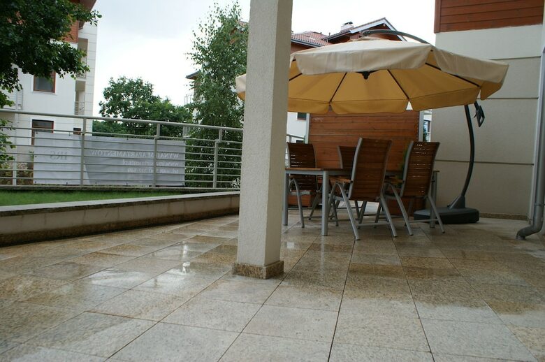 Irs Royal Apartments - Irs Neptun Park