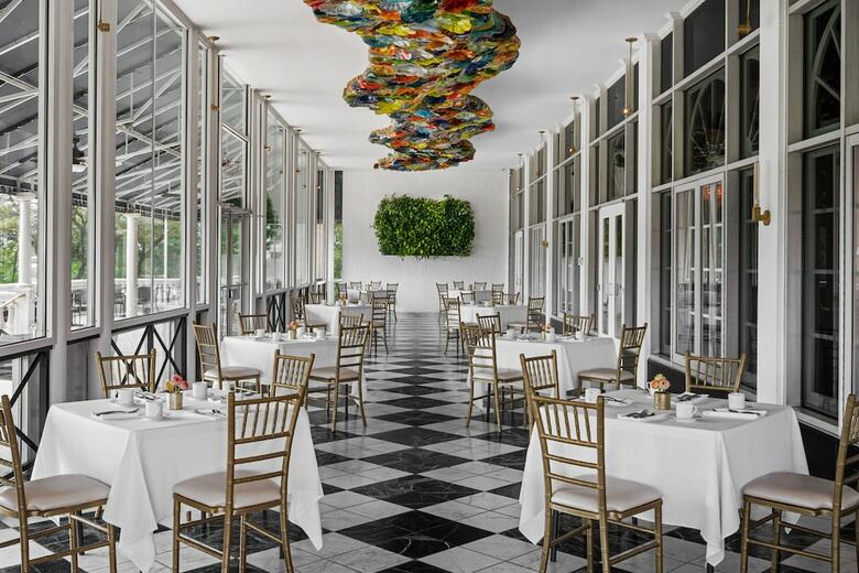 Hotel The Drake Oak Brook, Autograph Collection