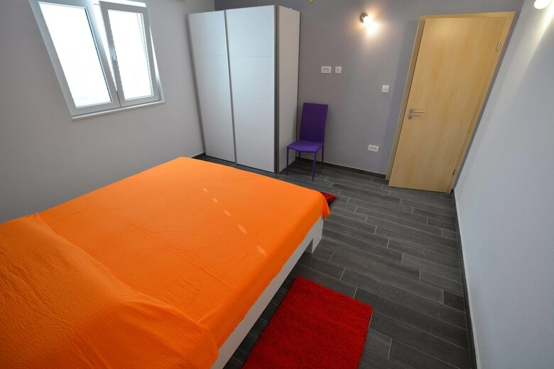 Dubas Apartments