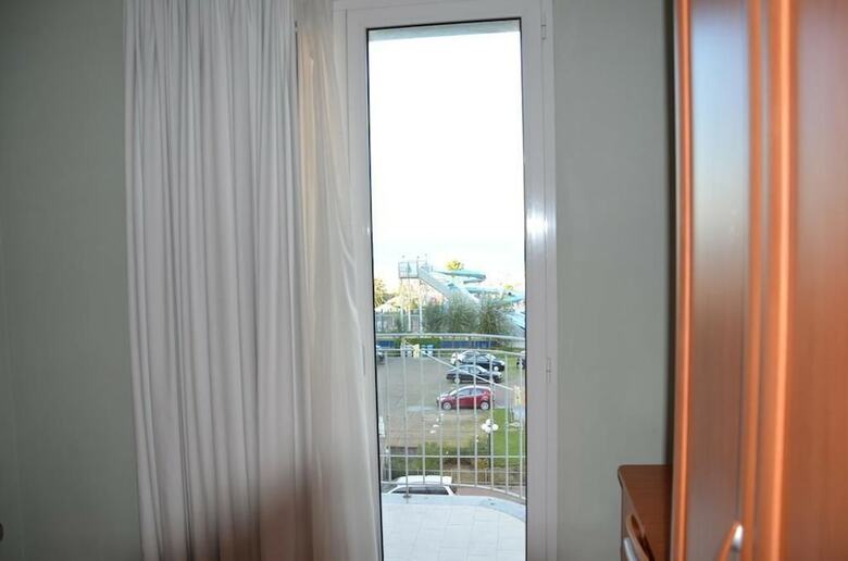 Hotel Blue Moon
