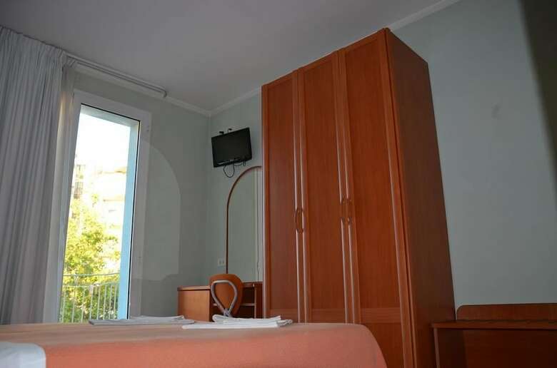 Hotel Blue Moon