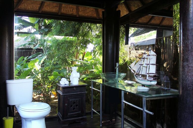Hotel Oasis Canggu Bali