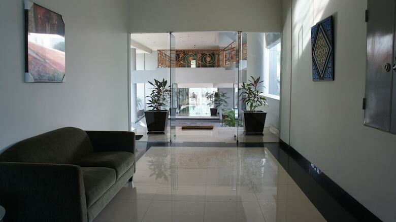 Hotel Amazing Koetaradja Jakarta