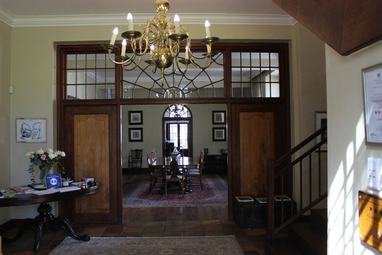 Hotel Vredenburg Manor House