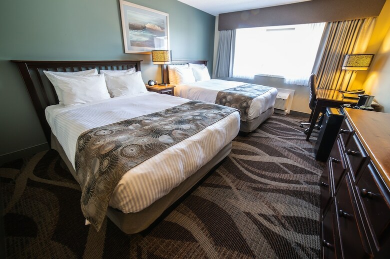 Hotel Prestige Hudson Bay Lodge
