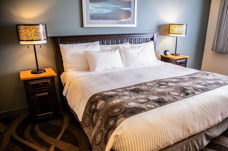 Hotel Prestige Hudson Bay Lodge