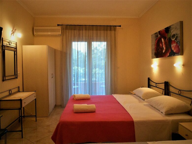 Ziogas Apartments