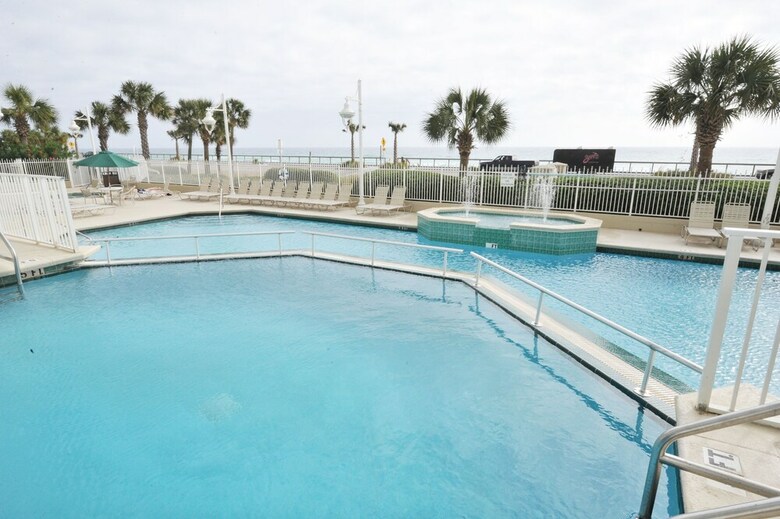 Apartamento Majestic Sun Condominiums