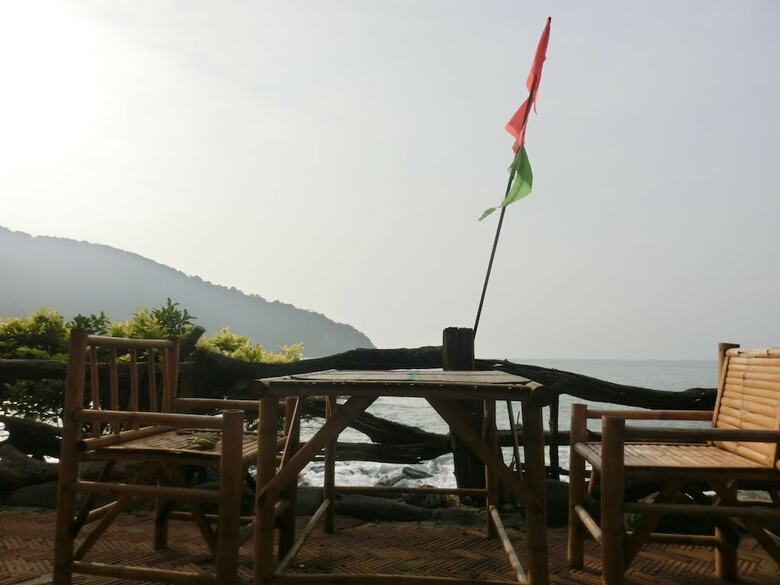 Hotel Bamboo Bay Resort