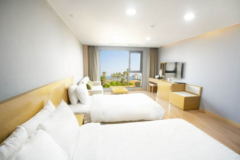 Uni Hotel Jeju