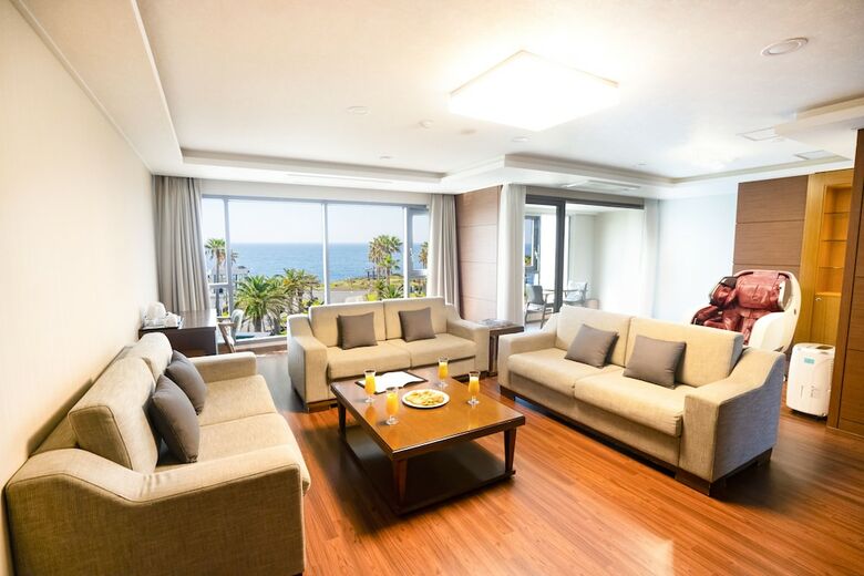 Uni Hotel Jeju