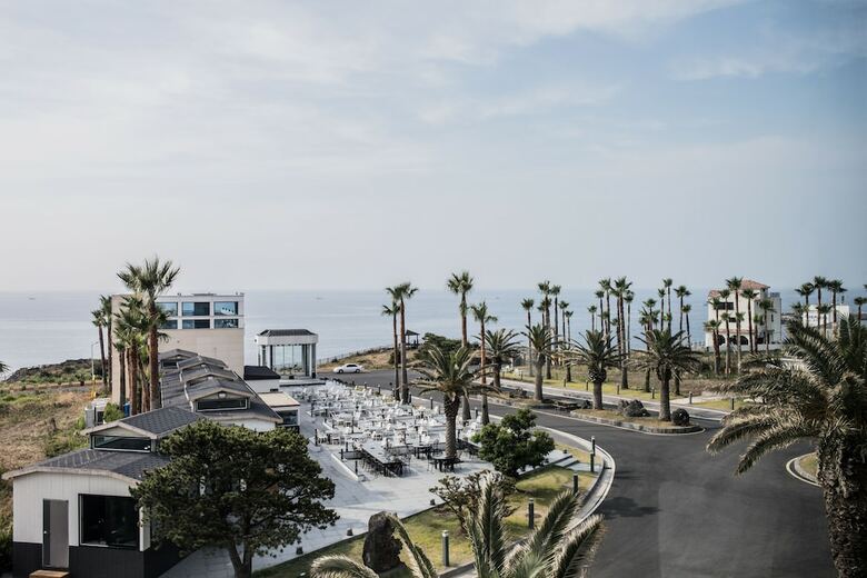 Uni Hotel Jeju