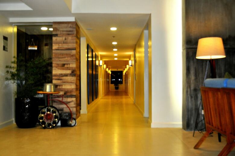 Hotel The Ferra Premier By Jg