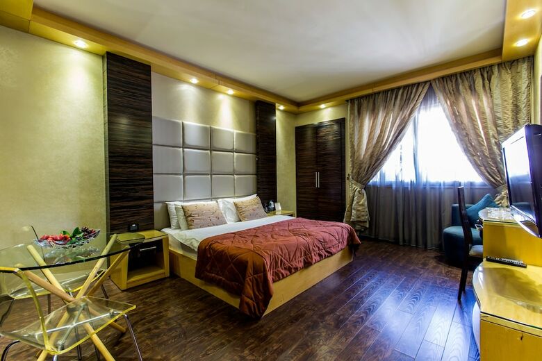 Hotel Lahoya Verdun