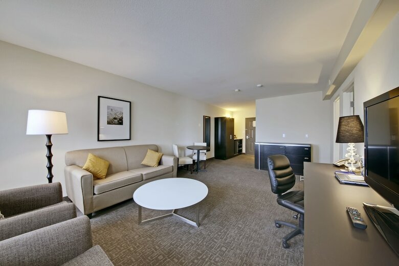 Coast Kamloops Hotel & Conference Centre