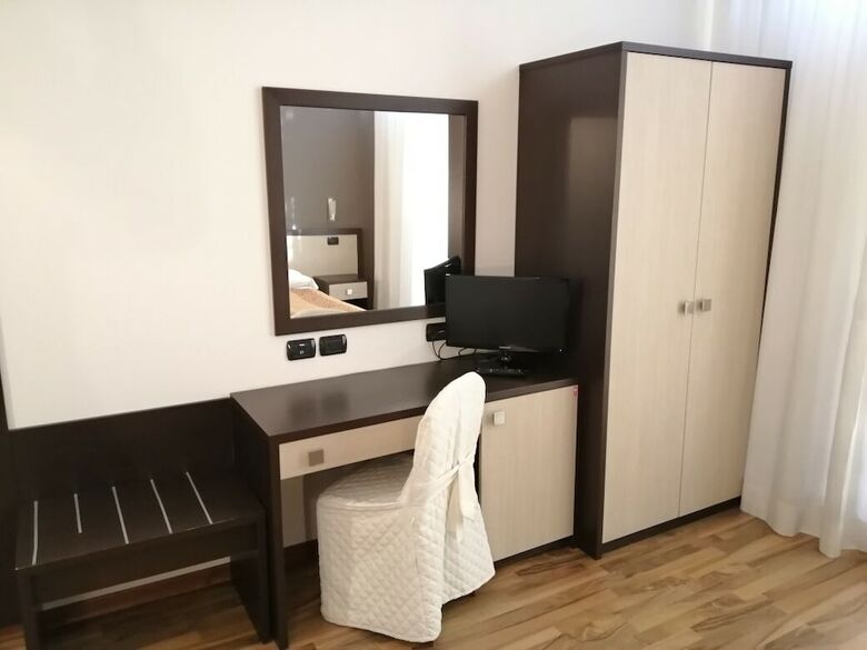 Noristars Hotel