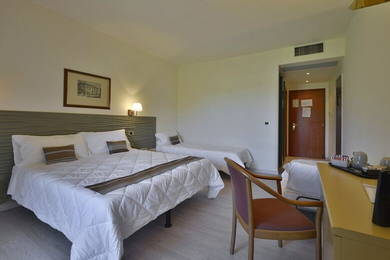 Noristars Hotel