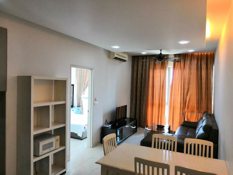 Hotel A&f Tropics Homestay