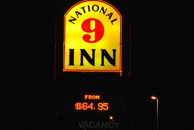Hotel National 9 Gillette