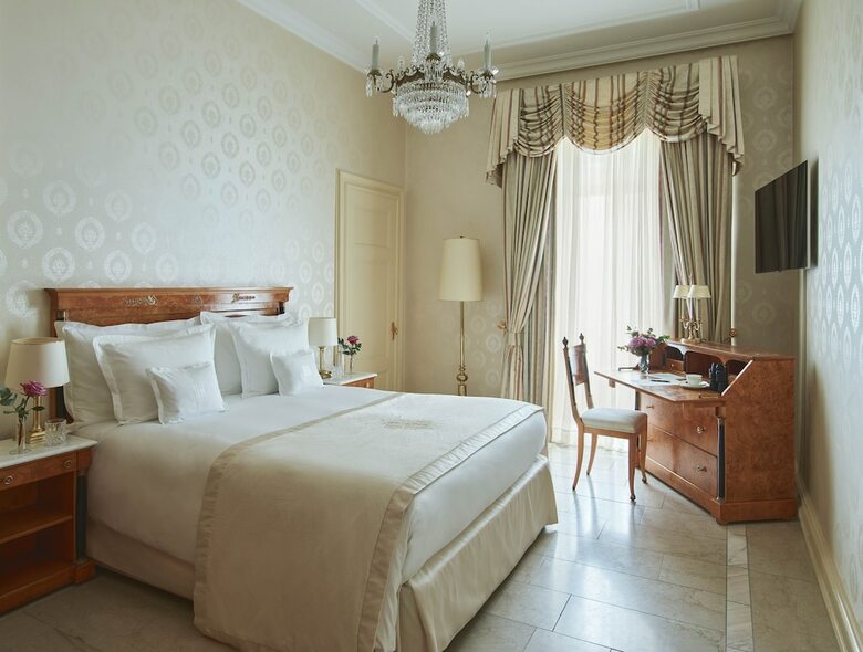 Grand Hotel National