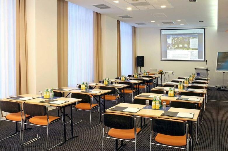 Hotel Novotel Saint Petersburg Centre