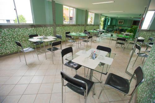 Hotel Cllin Premium Plaza