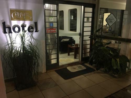 Hostal Hotel Pousada Oasis Park