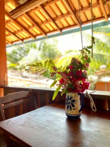 Hostal Pousada Caraiva Guest House