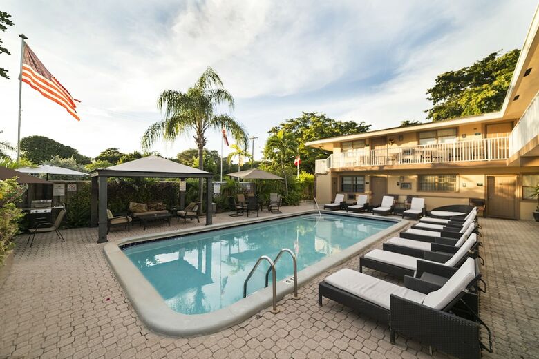 Sheridan Suites Apartments Hotel