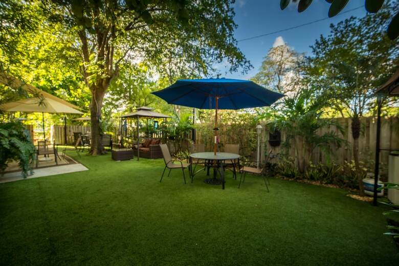 Sheridan Suites Apartments Hotel