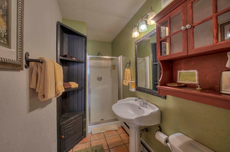 Cali Cochitta Vacation Rentals