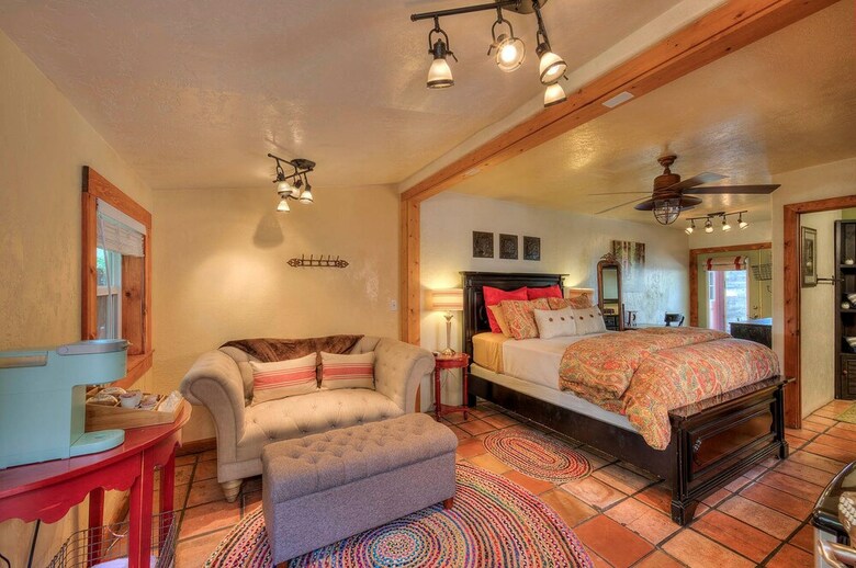 Cali Cochitta Vacation Rentals
