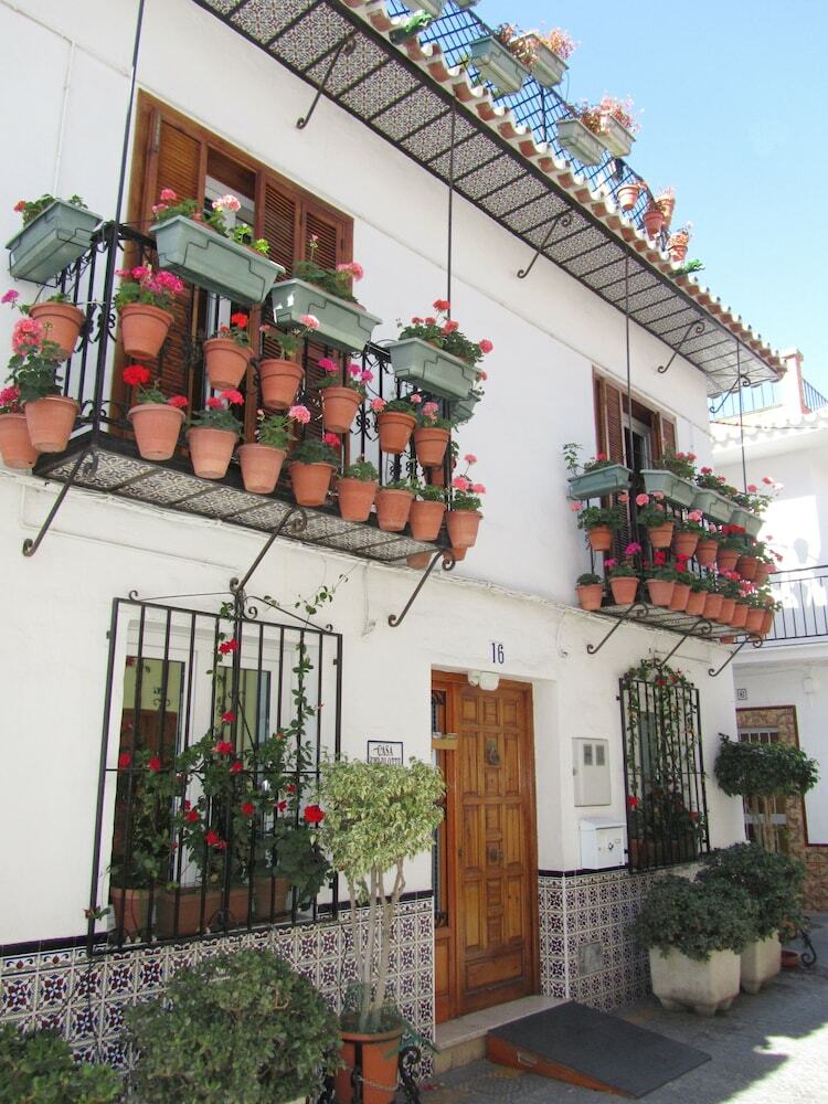 Apartamentos Casa Charlotte Nerja