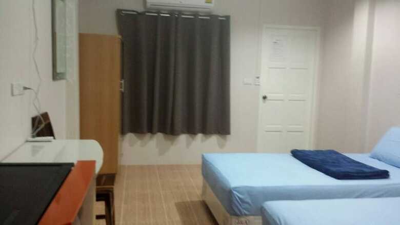 Hostal Sairee Center Guesthouse