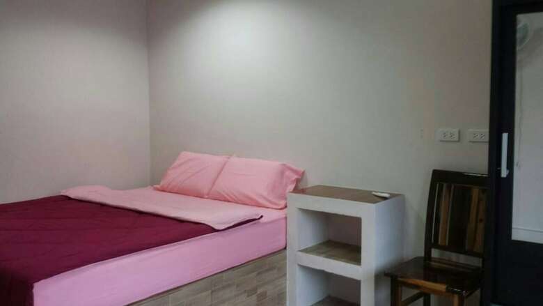 Hostal Sairee Center Guesthouse