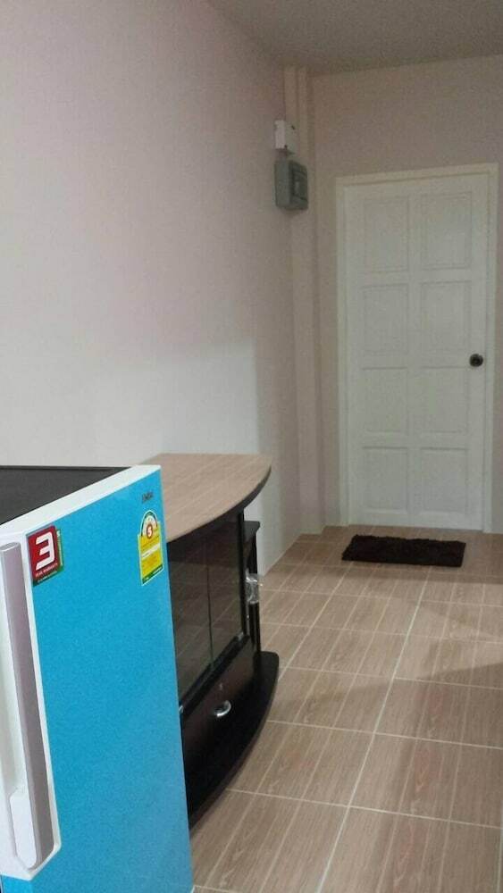Hostal Sairee Center Guesthouse