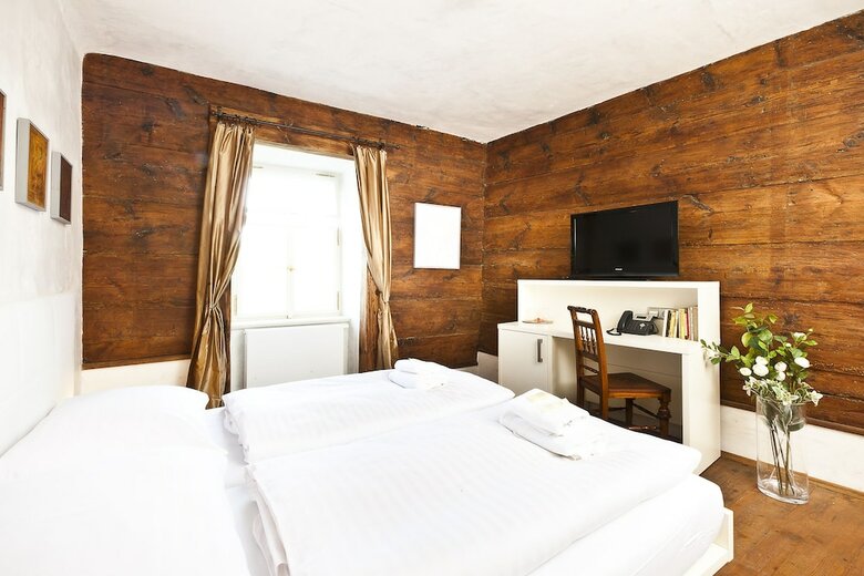 Hotel Latr�n