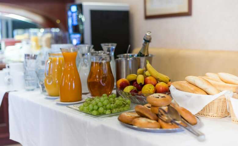 Hotel Latr�n