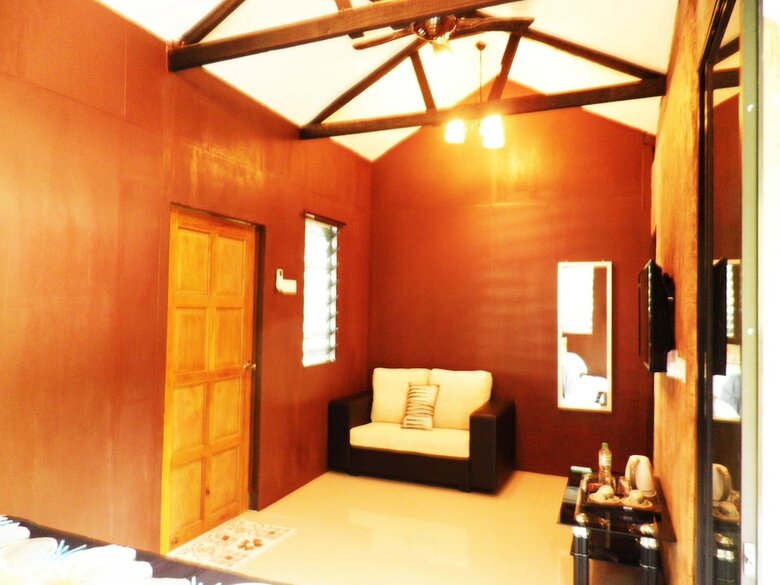 Hotel Efm Guest House