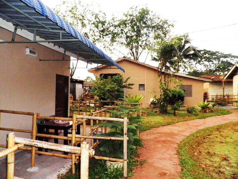 Hotel Efm Guest House