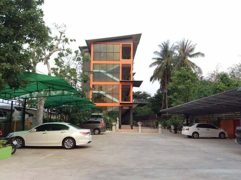 Hotel Waen Petch Place