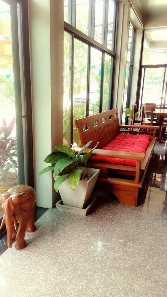 Hotel Waen Petch Place