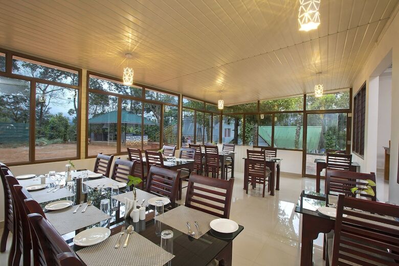 Hotel Misty Lake Resort