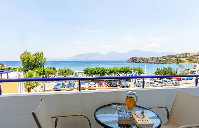 Aparthotel Faedra Beach Hotel
