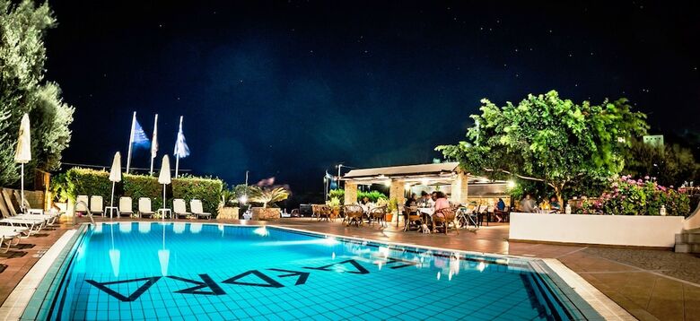 Aparthotel Faedra Beach Hotel