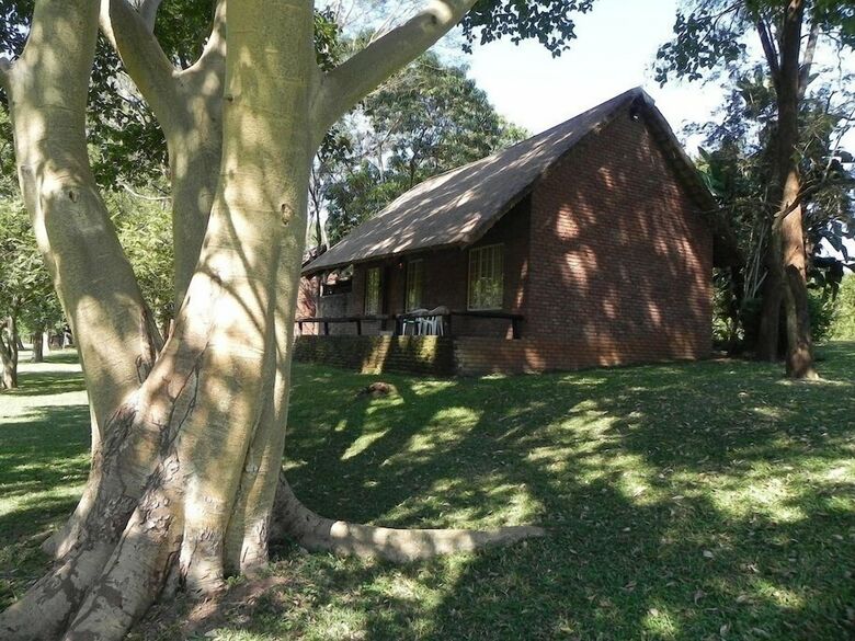 Posada Kwambali Riverside Lodge