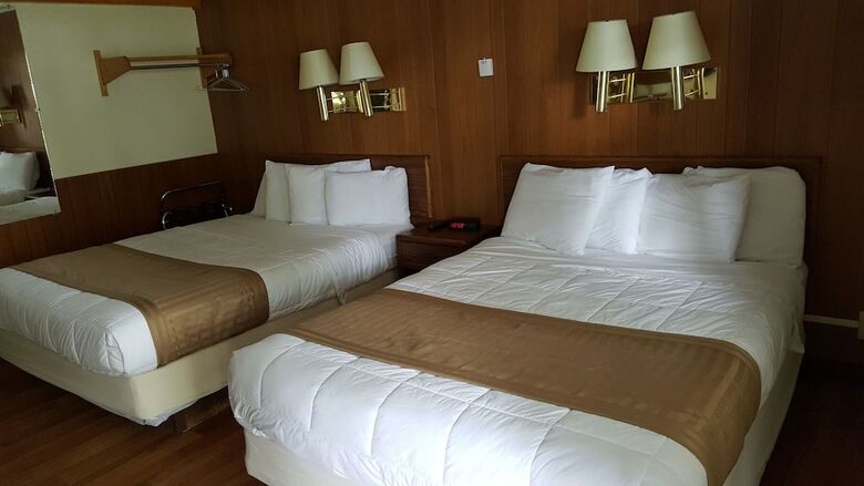 Motel Budget Host Inn