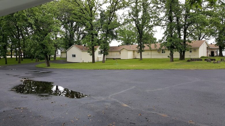 Motel Budget Host Inn
